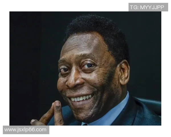 足球场上唯一从不低头的球星他如何在困境中坚持自我成就传奇