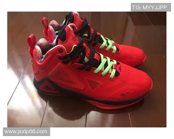 足球球星签名鞋价格揭秘一双值多少钱值得入手吗